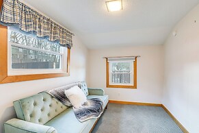 Lakefront Salem Retreat - Fish, Swim, Kayak & More