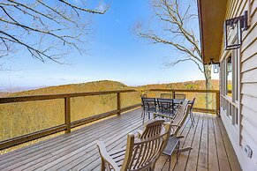 Deck, Fire Pit & Game Room: Beech Mountain Retreat
