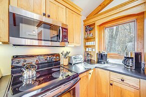 Deck, Fire Pit & Game Room: Beech Mountain Retreat