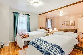 2 Mi to Downtown Flushing: Spacious Retreat!