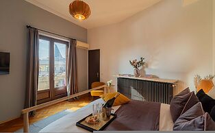 Spacious 3BR Atrium Penthouse Balcony Cismigiu