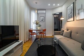 Holt Rossetti Residences Exclusive Urban Lofts