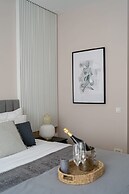 Holt Rossetti Residences Exclusive Urban Lofts