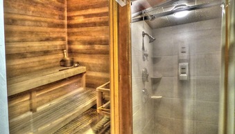 Ski-in/ski-out Mountain Side - Winter Shuttle Wifi Fireplace