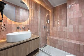 Esther Suites, Nilie Hospitality MGMT