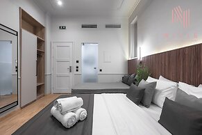 Esther Suites, Nilie Hospitality MGMT