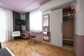 Esther Suites, Nilie Hospitality MGMT