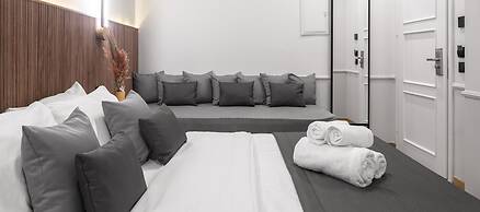 Esther Suites, Nilie Hospitality MGMT