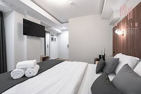 Esther Suites, Nilie Hospitality MGMT