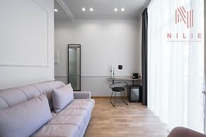 Esther Suites, Nilie Hospitality MGMT