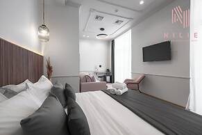 Esther Suites, Nilie Hospitality MGMT