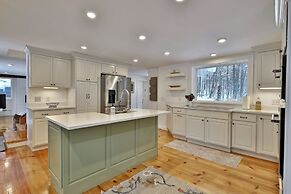 Mountainview Escape 4 Bedroom Home