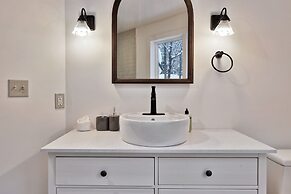 Mountainview Escape 4 Bedroom Home