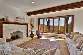 Mountainview Escape 4 Bedroom Home