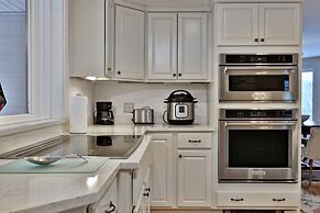 Mountainview Escape 4 Bedroom Home