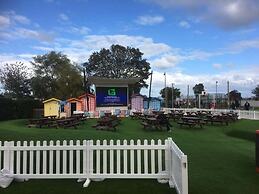 Seaside Chalet /caravan Retreat in Great Yarmouth