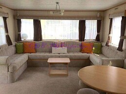 Seaside Chalet /caravan Retreat in Great Yarmouth