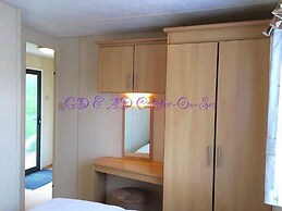 Seaside Chalet /caravan Retreat in Great Yarmouth