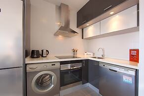 Pretty Villa With Balcony