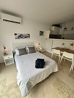 Benavista Studio - El Paraiso