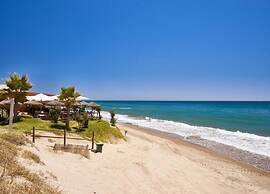 Studio in Marbella Beachfront With Pool