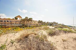 Studio in Marbella Beachfront With Pool