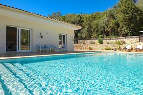 Villa Kambos Saint Stephanos