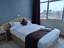 Nairobi Fahari Tripple Suites