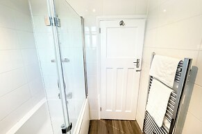 Warland House London