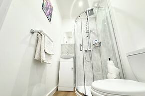 Warland House London