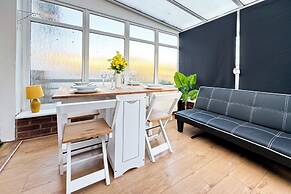 Warland House London