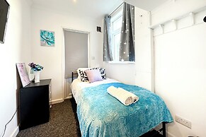 Warland House London