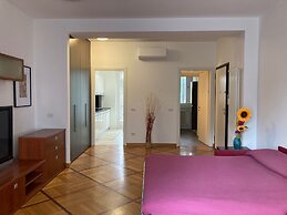 Ponale 52 bright studio