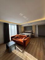 NORTH STAR RESORT HOTEL