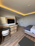 NORTH STAR RESORT HOTEL