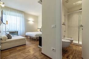 Il Faro luxury rooms & lounge