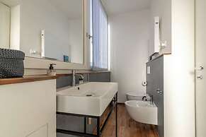 Il Faro luxury rooms & lounge