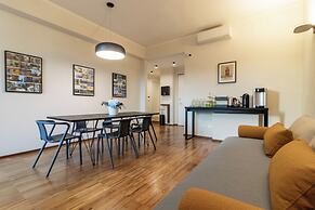 Il Faro luxury rooms & lounge