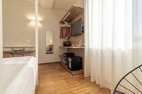 Il Faro luxury rooms & lounge