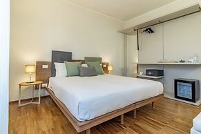 Il Faro luxury rooms & lounge