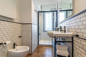 Il Faro luxury rooms & lounge