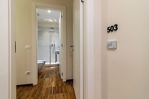 Il Faro luxury rooms & lounge