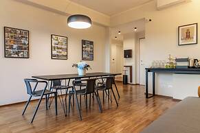 Il Faro luxury rooms & lounge