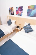 Arrival Beach and Spa at Gulhi