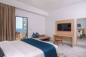 Arrival Beach and Spa at Gulhi