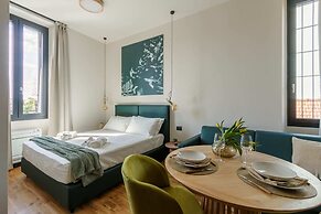 Cozy and Central Studio in Bovisa, Milan