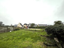 Single Storey House With Garden