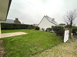 Single Storey House With Garden