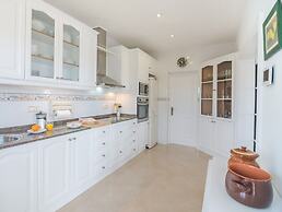 Villa Maricel - Villa With Private Pool. Free Wifi