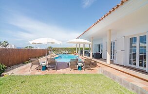 Villa Maricel - Villa With Private Pool. Free Wifi